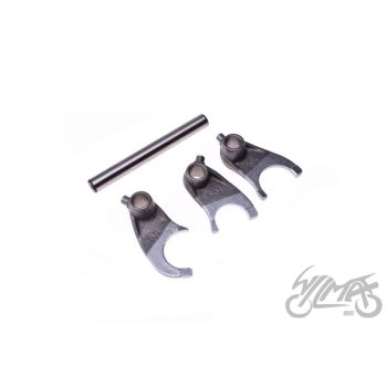 Käiguvahetus kahvlite komplekt 156FMI mootorile